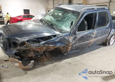 2002 Ford Explorer Sport Trac z USA, uszkodzony, nr VIN 1FMZU67E22UD40564